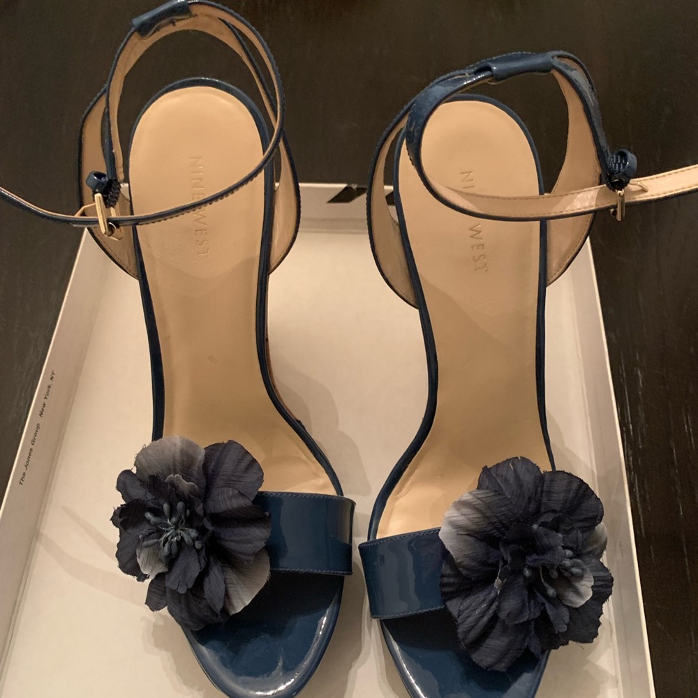 Nine West wedge heels size 10